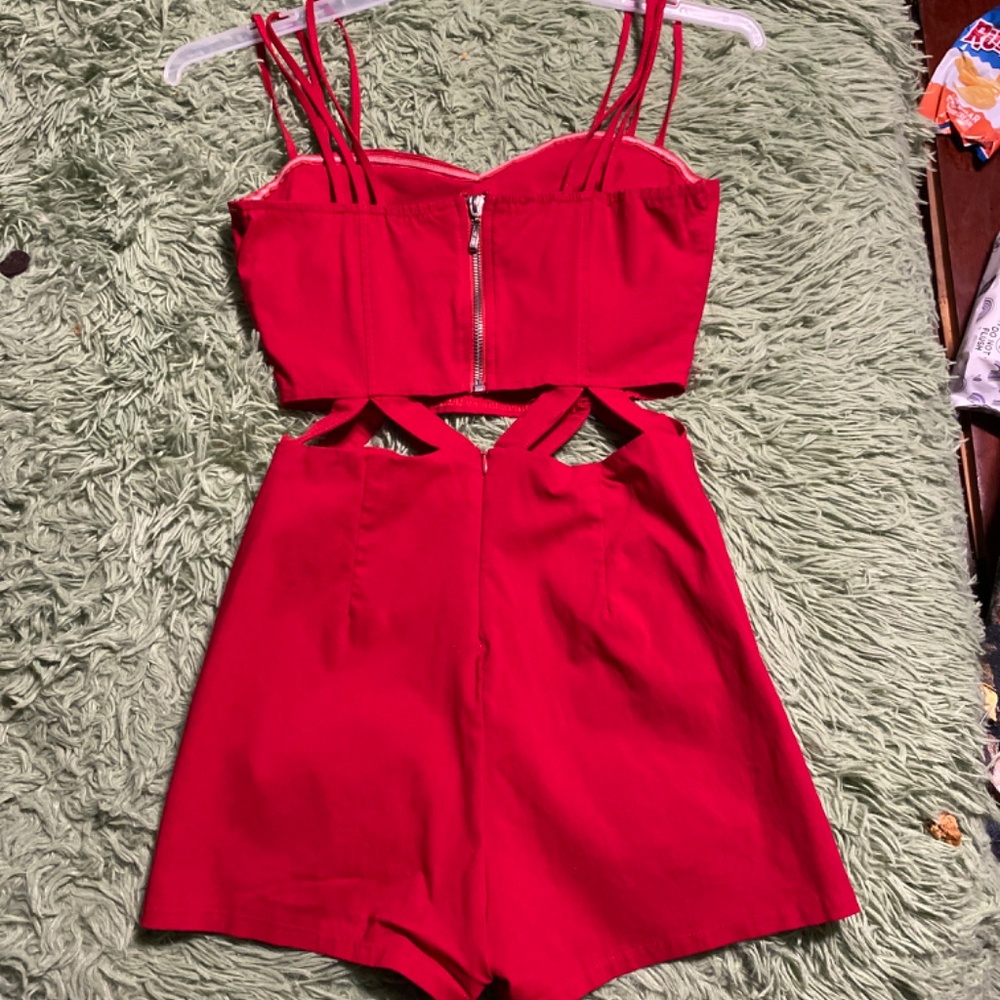 romper - Picture 2 of 5